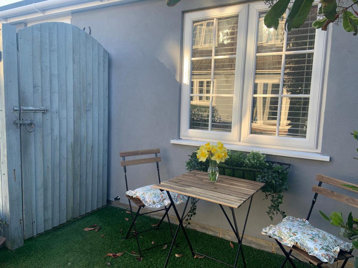 Scott'S Lodge Faversham Exterior photo