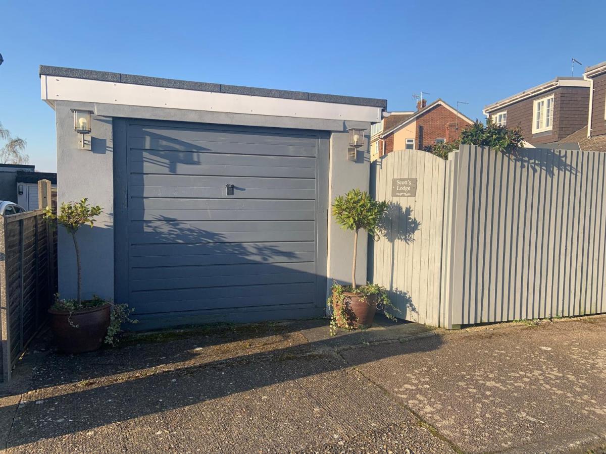 Scott'S Lodge Faversham Exterior photo